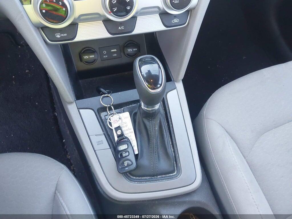 5NPD84LF8KH492185 2019 HYUNDAI ELANTRA photo no. 11