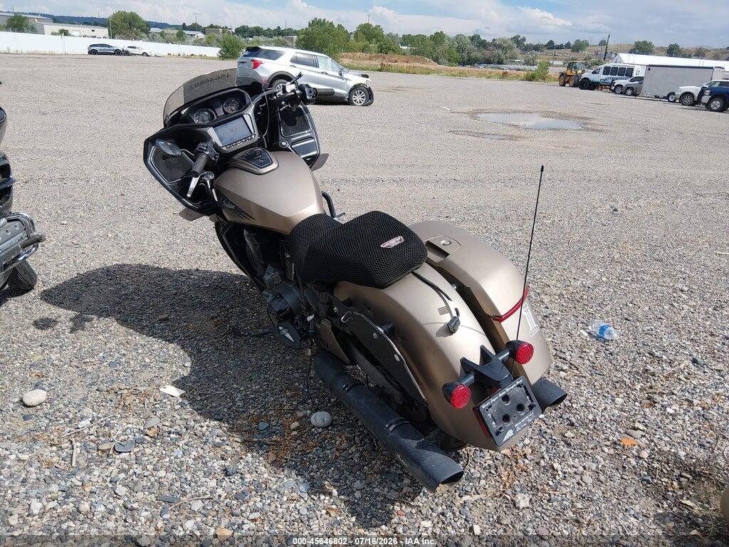 56KLCDRR4L3386741 2020 INDIAN MOTORCYCLE CO. CHALLENGER photo no. 3
