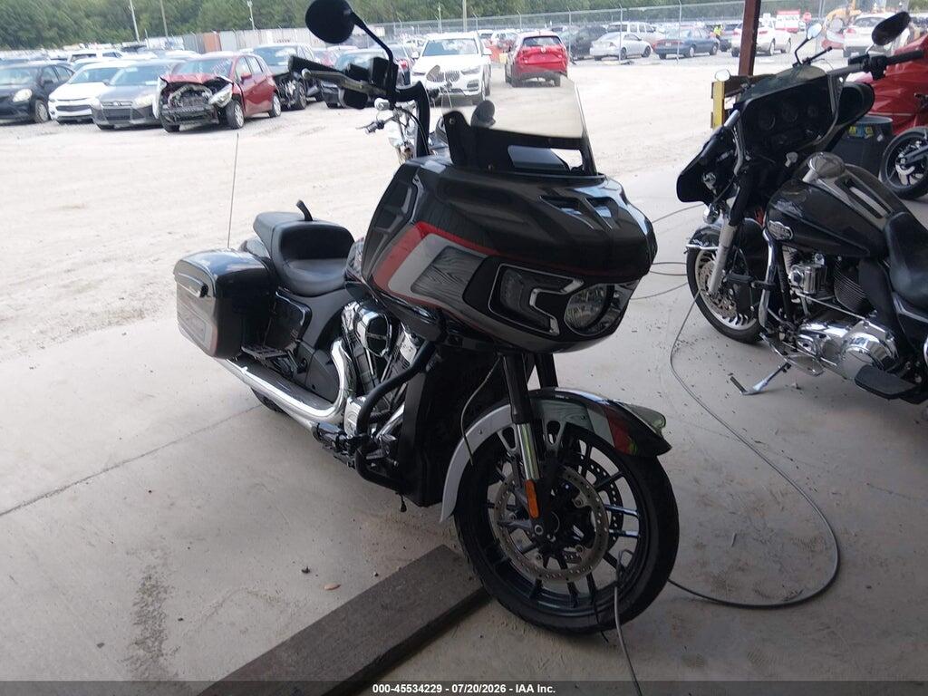 56KLCBRR2L3390128 2020 INDIAN MOTORCYCLE CO. CHALLENGER photo no. 1
