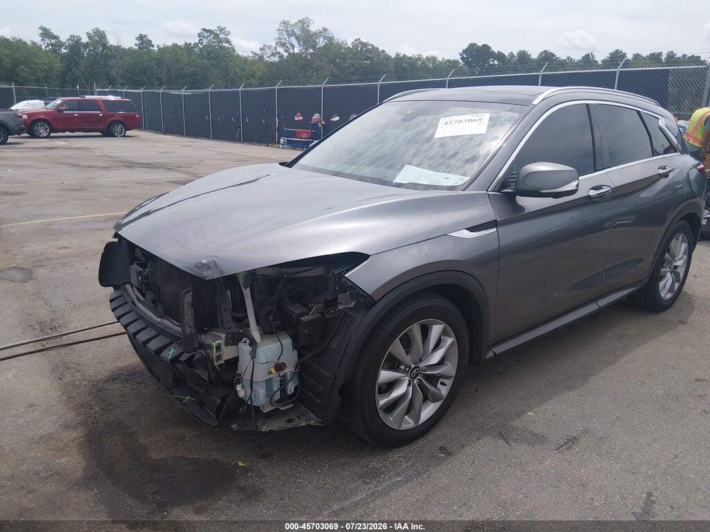 3PCAJ5M30LF113956 2020 INFINITI QX50 photo no. 2