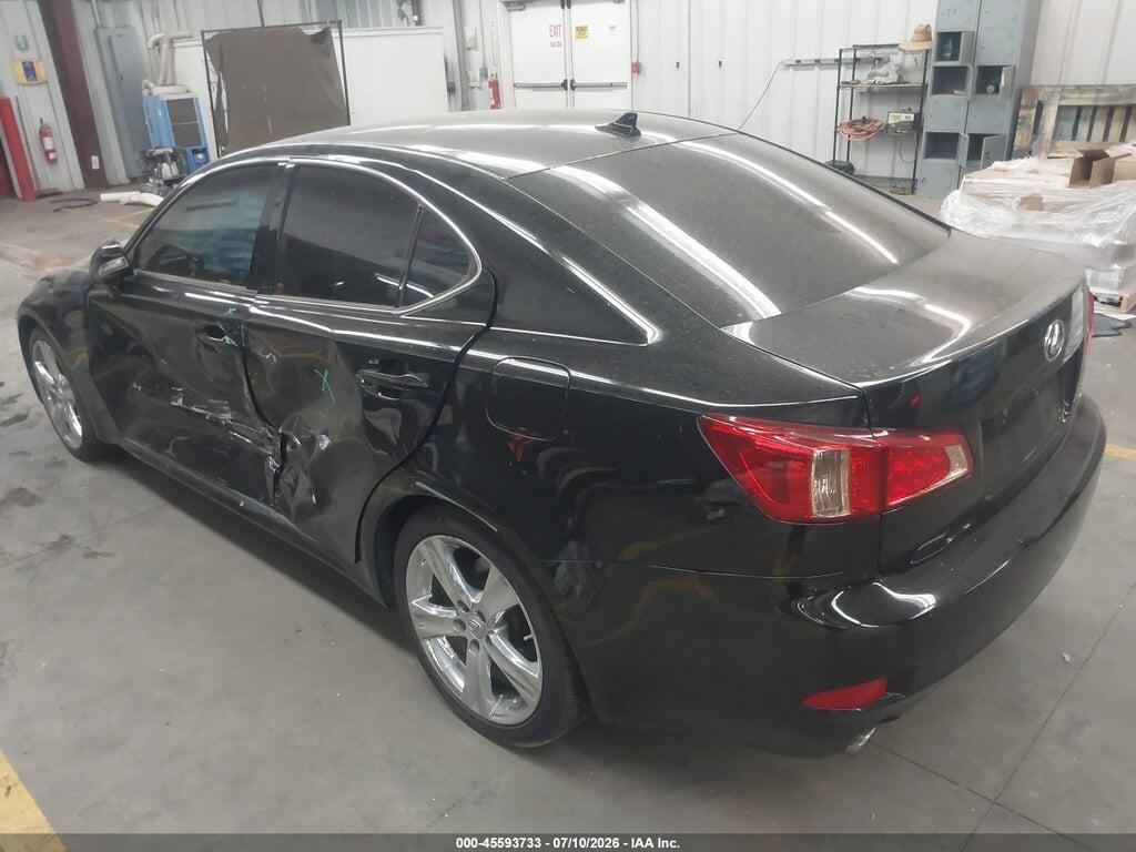 JTHBF5C25D5188006 2013 LEXUS IS 250 photo no. 3