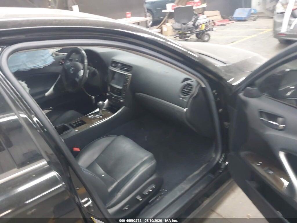 JTHBF5C25D5188006 2013 LEXUS IS 250 photo no. 5