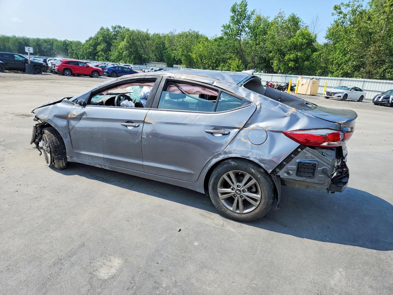 2018 HYUNDAI ELANTRA SEL — Фото 2 из 12