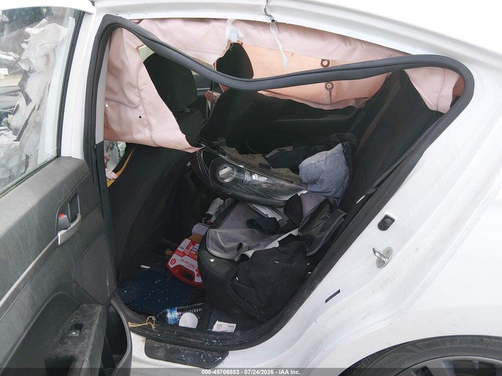 5NPD84LF5JH225942 2018 HYUNDAI ELANTRA photo no. 8