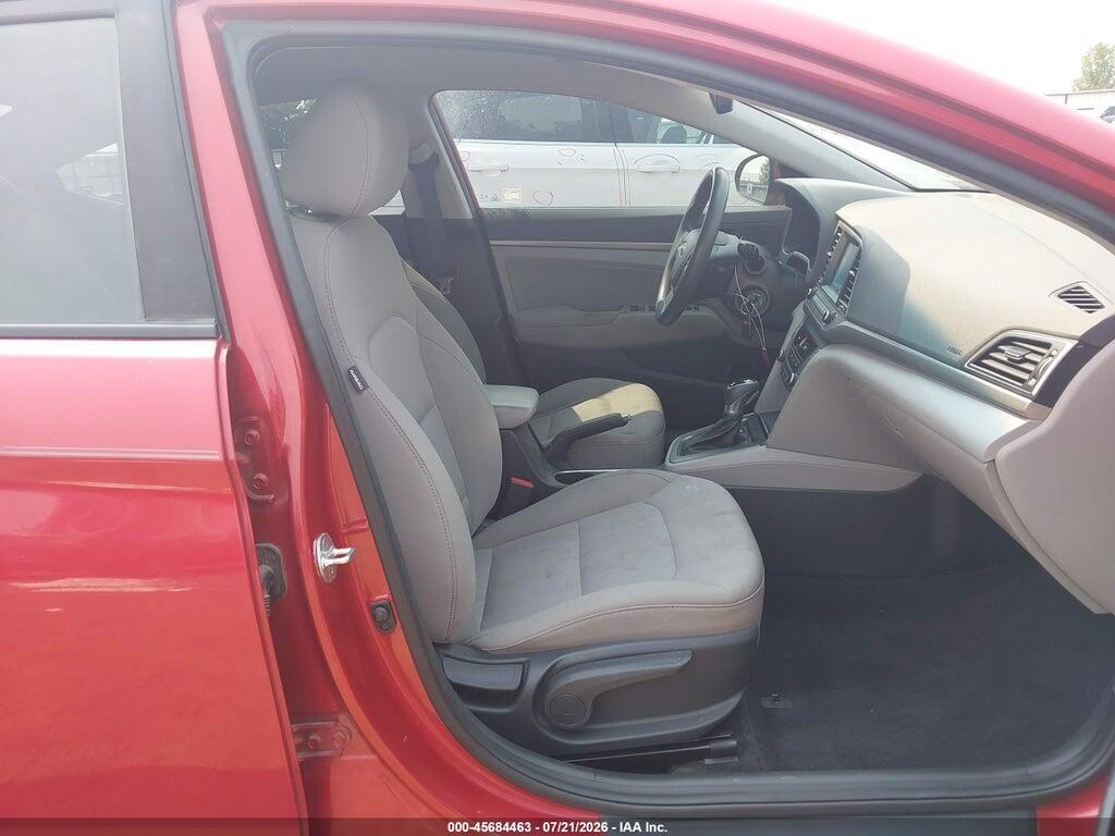 5NPD84LF5JH332425 2018 HYUNDAI ELANTRA photo no. 5