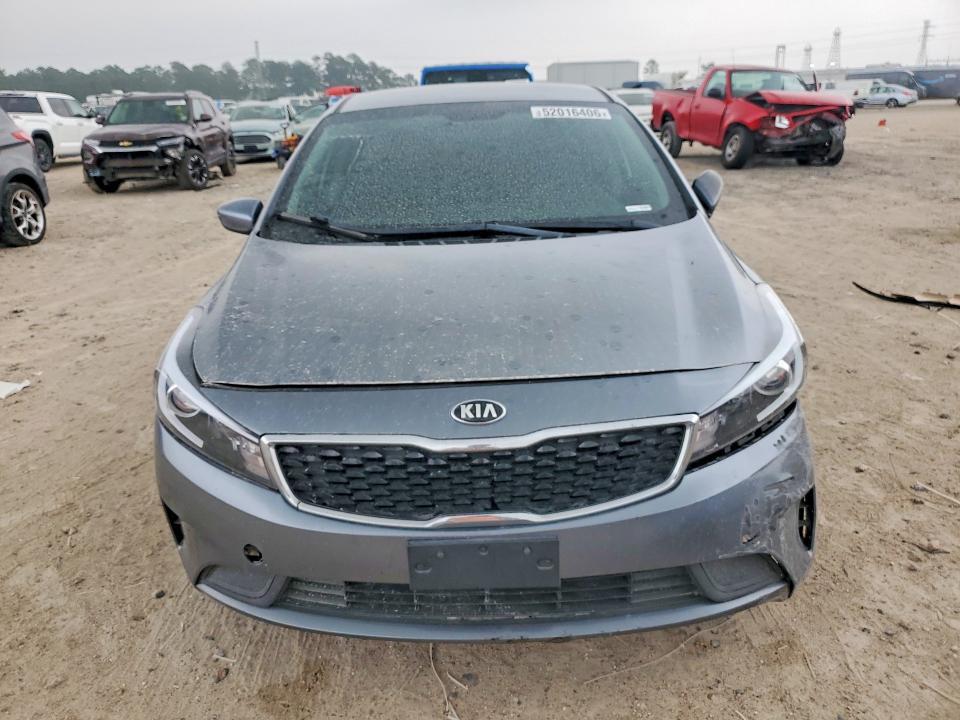 2017 KIA FORTE S — Фото 5 из 12