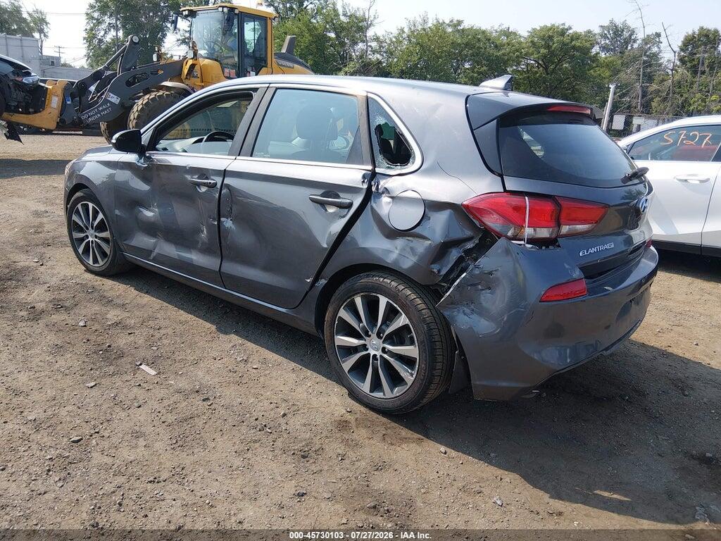 KMHH35LE0JU017580 2018 HYUNDAI ELANTRA GT photo no. 3