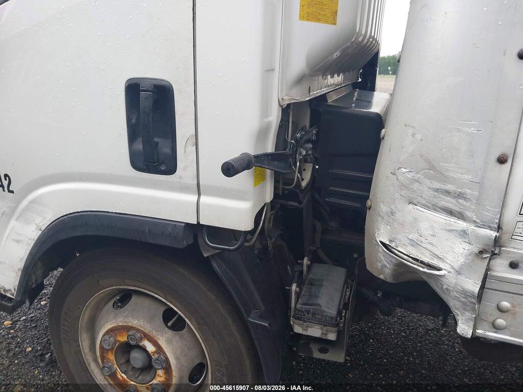 54DC4W1D9LS208839 2020 ISUZU NPR HD photo no. 9