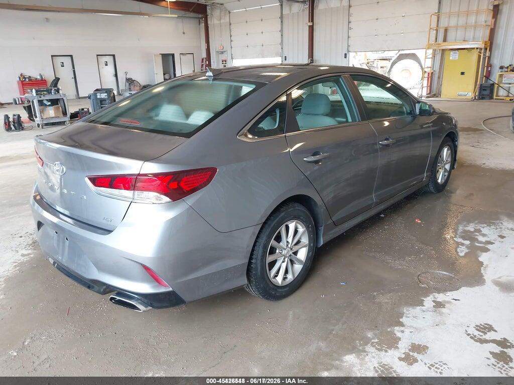 5NPE24AA3KH773954 2019 HYUNDAI SONATA photo no. 4