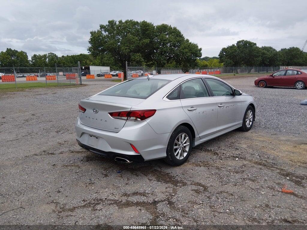 5NPE24AA8KH803157 2019 HYUNDAI SONATA photo no. 4