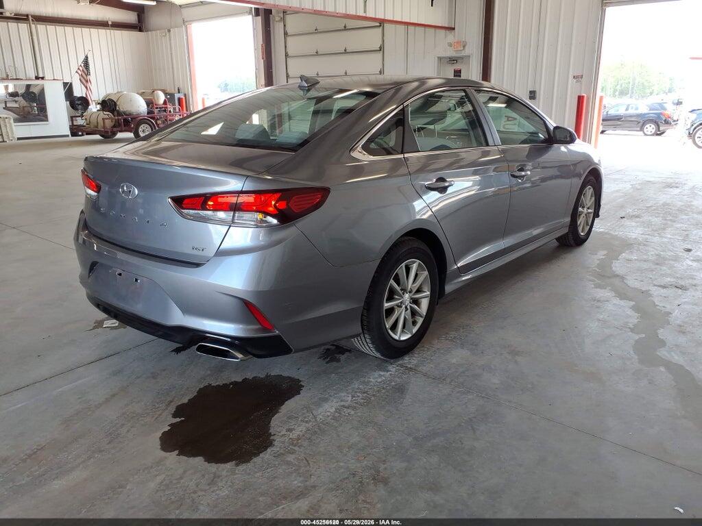 5NPE24AA2KH774674 2019 HYUNDAI SONATA photo no. 4