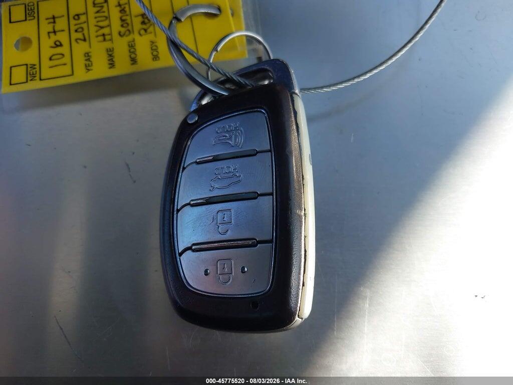 5NPE34AF3KH784011 2019 HYUNDAI SONATA photo no. 11