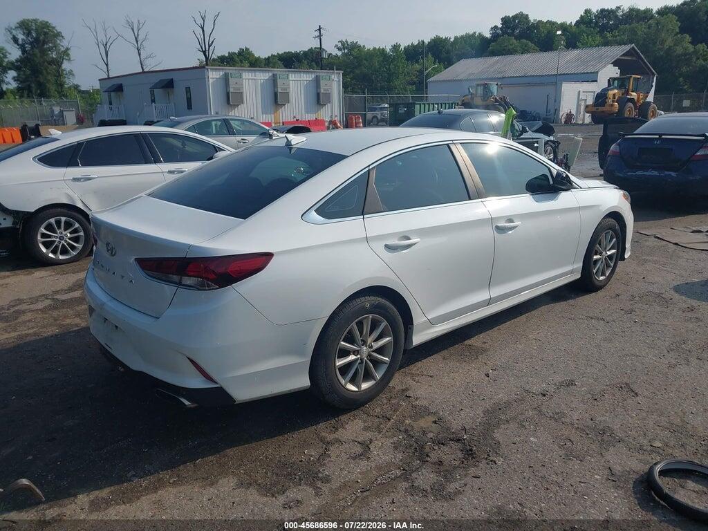 5NPE24AF3KH746183 2019 HYUNDAI SONATA photo no. 4