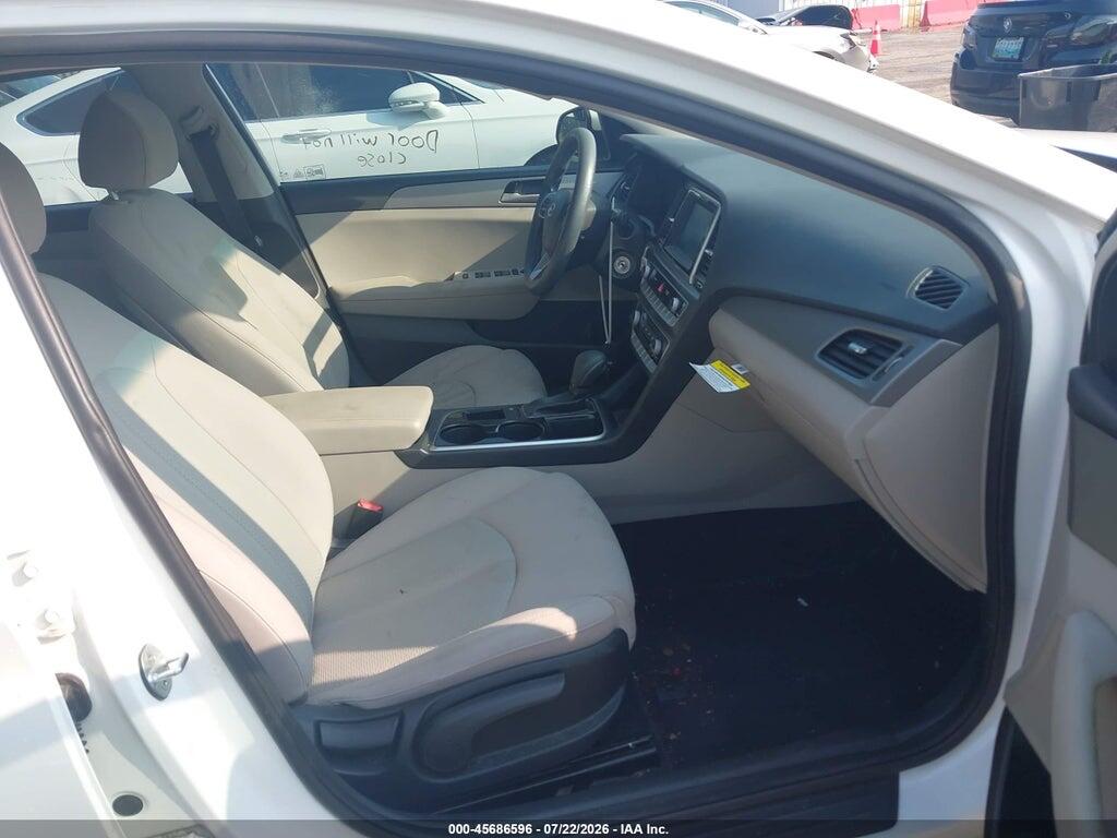 5NPE24AF3KH746183 2019 HYUNDAI SONATA photo no. 5