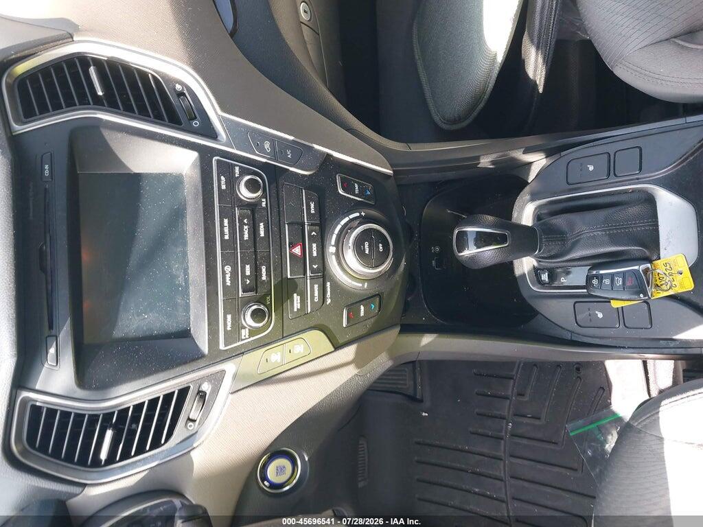 5NMZU3LB9JH053484 2018 HYUNDAI SANTA FE SPORT photo no. 11