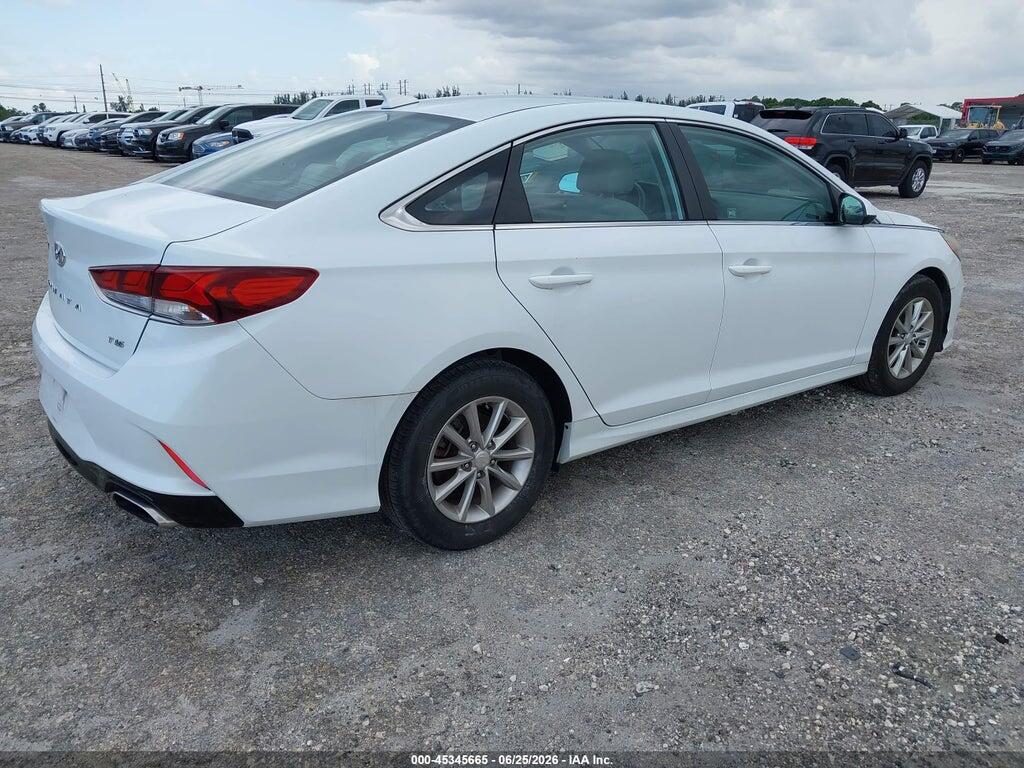 5NPE24AA4JH701725 2018 HYUNDAI SONATA photo no. 4