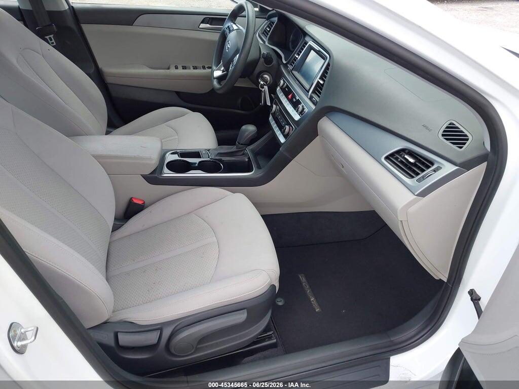5NPE24AA4JH701725 2018 HYUNDAI SONATA photo no. 5