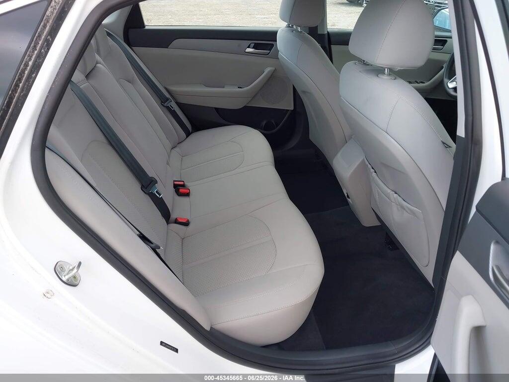 5NPE24AA4JH701725 2018 HYUNDAI SONATA photo no. 8