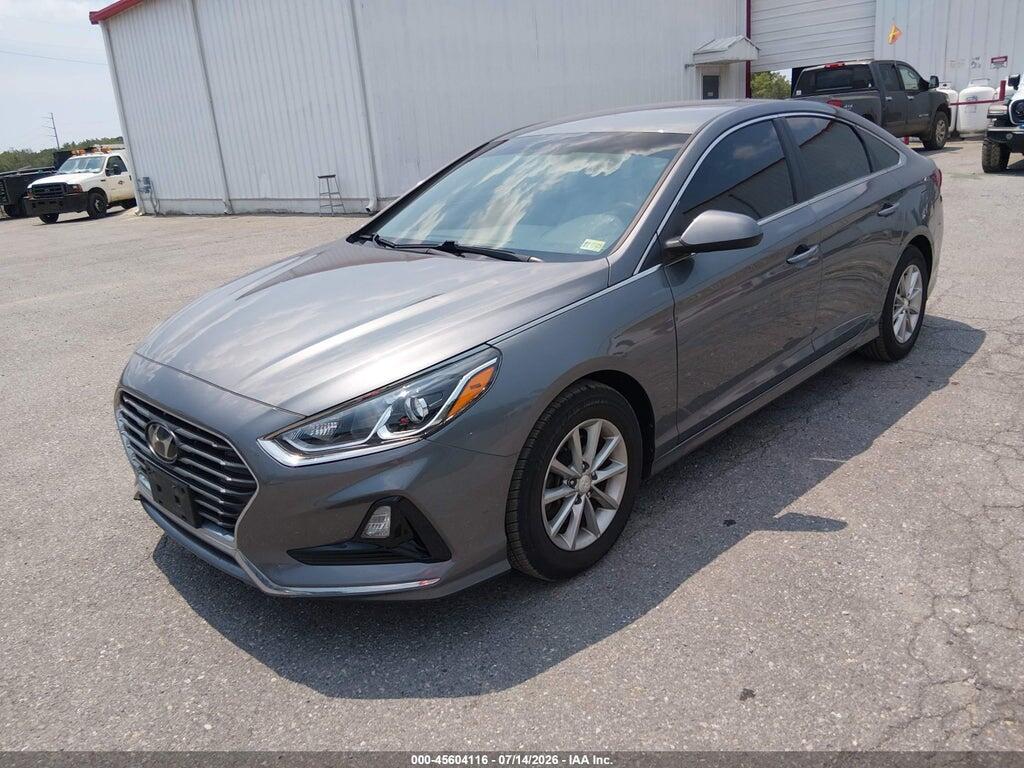 5NPE24AA9JH698952 2018 HYUNDAI SONATA photo no. 2