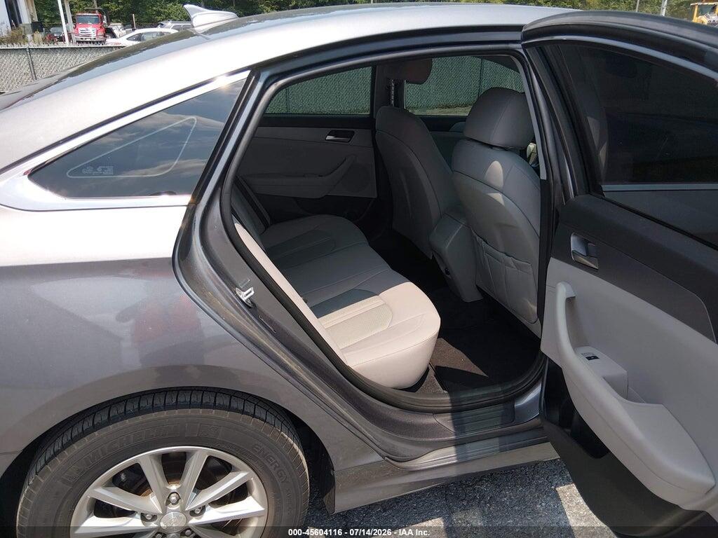 5NPE24AA9JH698952 2018 HYUNDAI SONATA photo no. 8