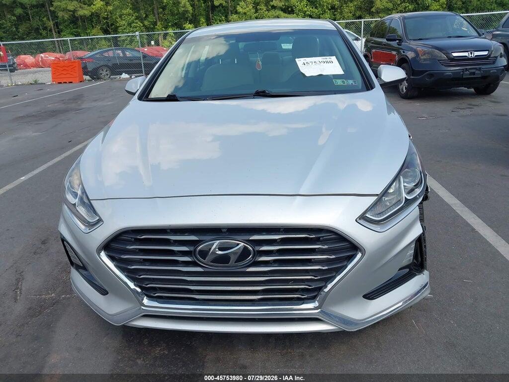 5NPE24AF2JH712069 2018 HYUNDAI SONATA photo no. 12