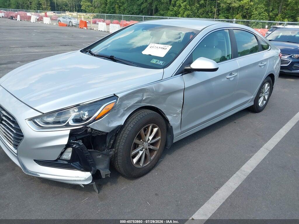 5NPE24AF2JH712069 2018 HYUNDAI SONATA photo no. 2