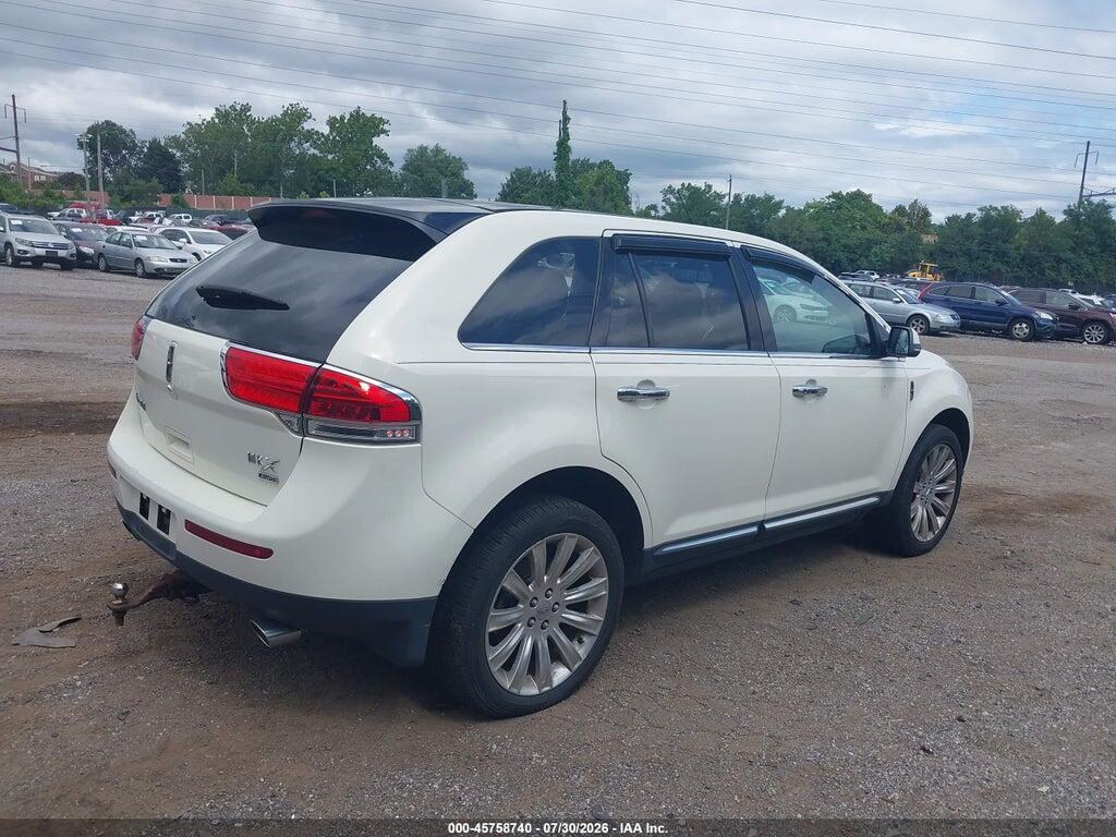 2LMDJ8JK2DBL47301 2013 LINCOLN MKX photo no. 4