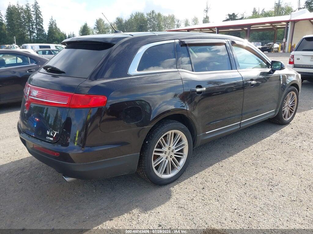 2LMHJ5AT0DBL51128 2013 LINCOLN MKT photo no. 4
