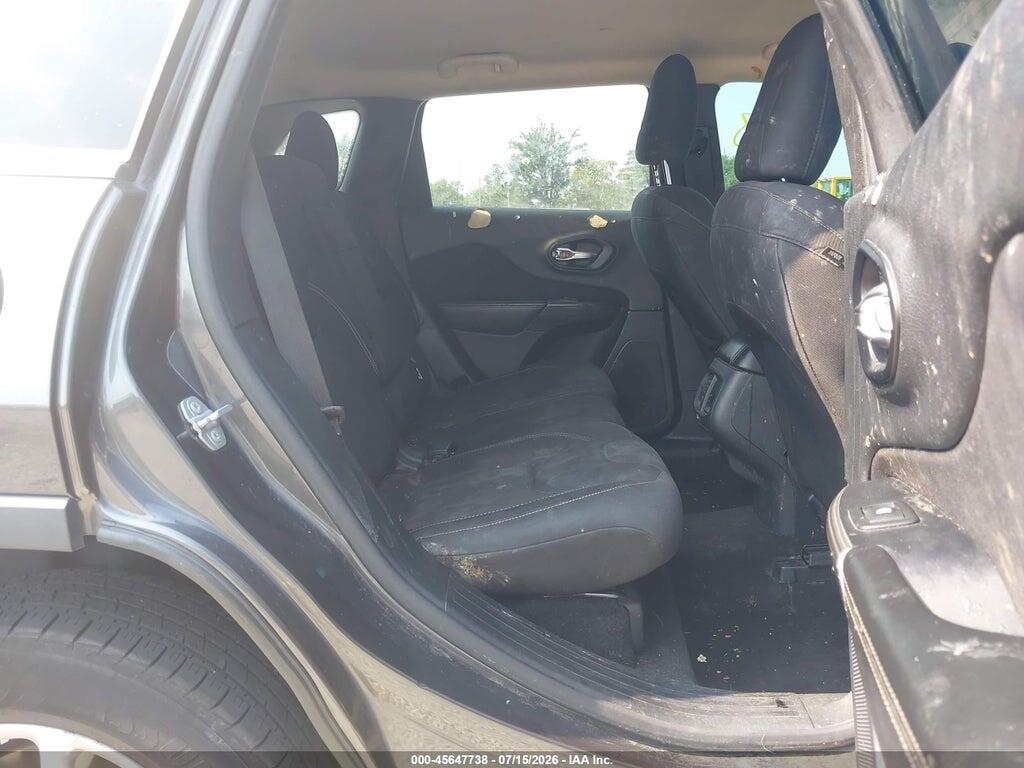 1C4PJMCB2FW645772 2015 JEEP CHEROKEE photo no. 8