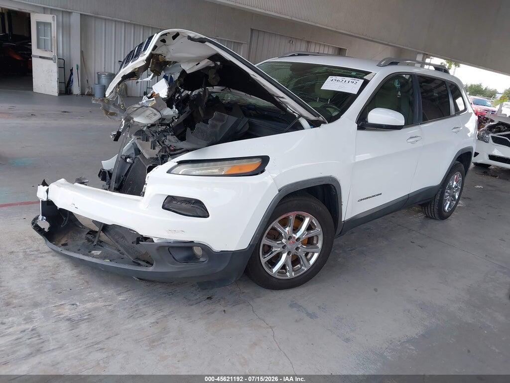 1C4PJLCB3FW790622 2015 JEEP CHEROKEE photo no. 2