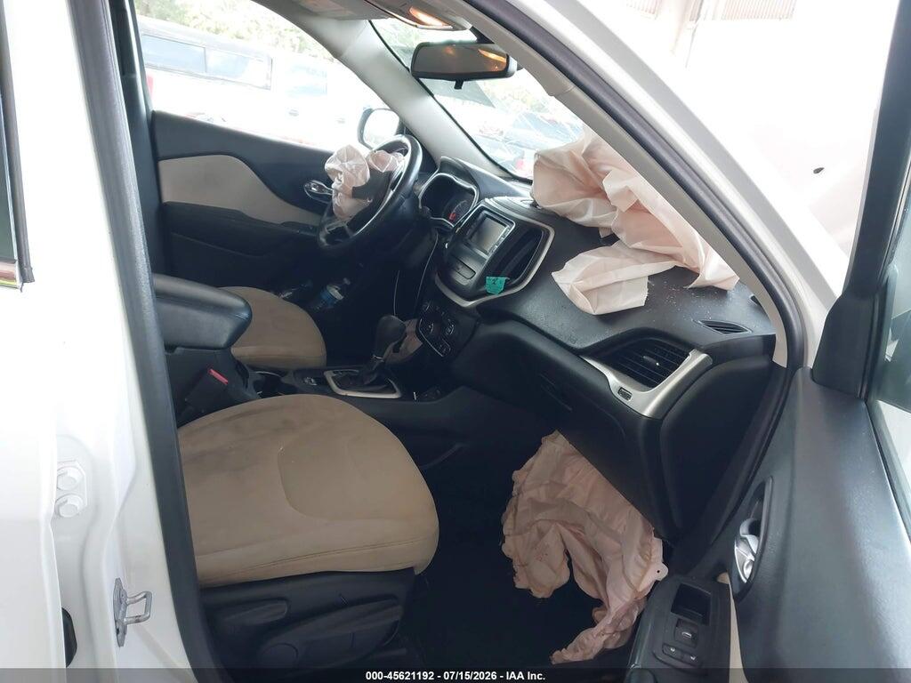 1C4PJLCB3FW790622 2015 JEEP CHEROKEE photo no. 5