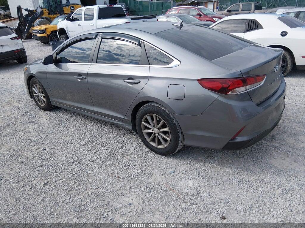 5NPE24AA5JH702611 2018 HYUNDAI SONATA photo no. 3