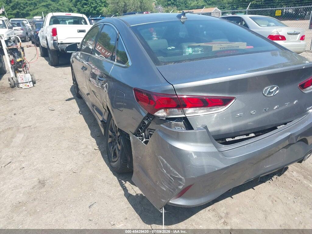 5NPE34AF2JH698588 2018 HYUNDAI SONATA photo no. 3