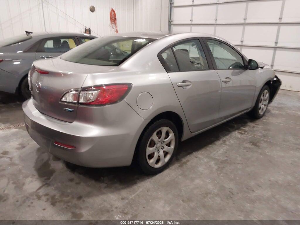 JM1BL1U76D1714261 2013 MAZDA MAZDA3 photo no. 4