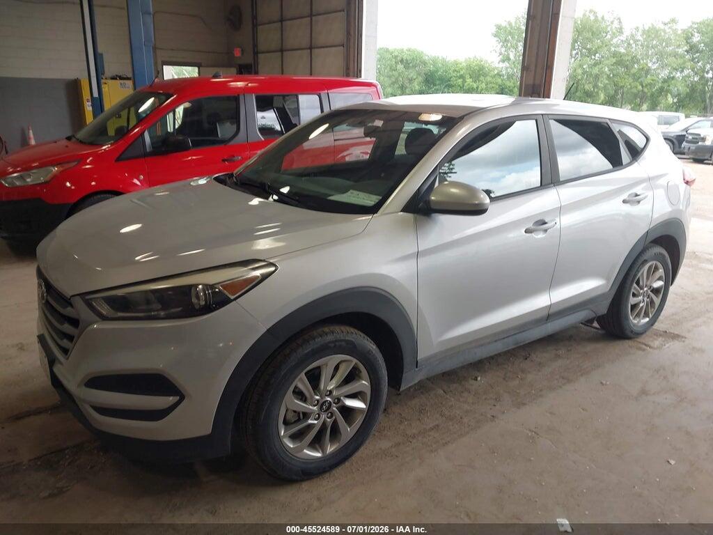 KM8J2CA43JU655860 2018 HYUNDAI TUCSON photo no. 2
