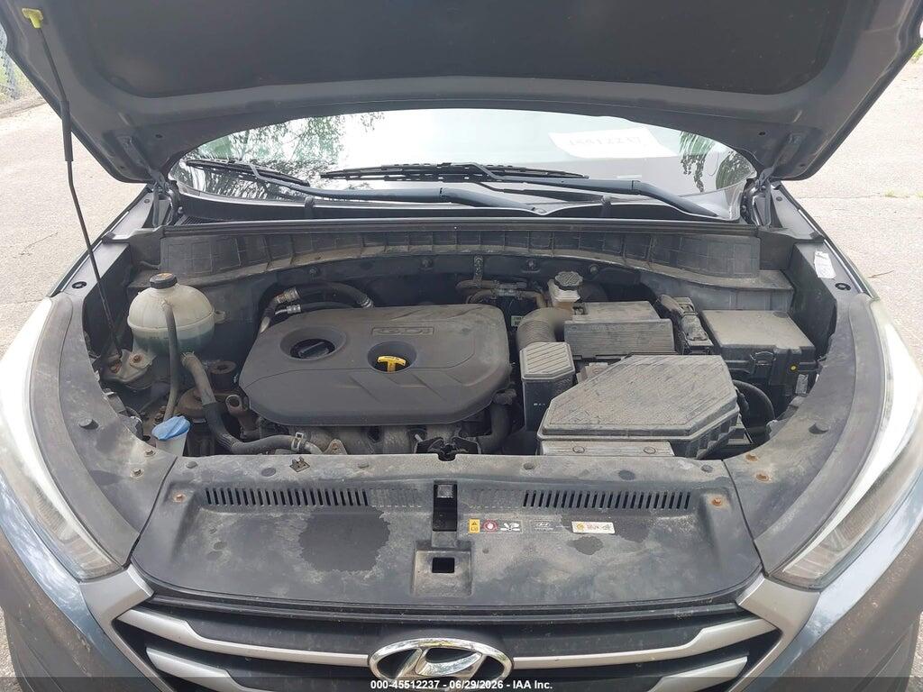 KM8J2CA47JU654811 2018 HYUNDAI TUCSON photo no. 10