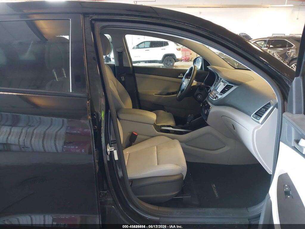 KM8J2CA46JU656260 2018 HYUNDAI TUCSON photo no. 5