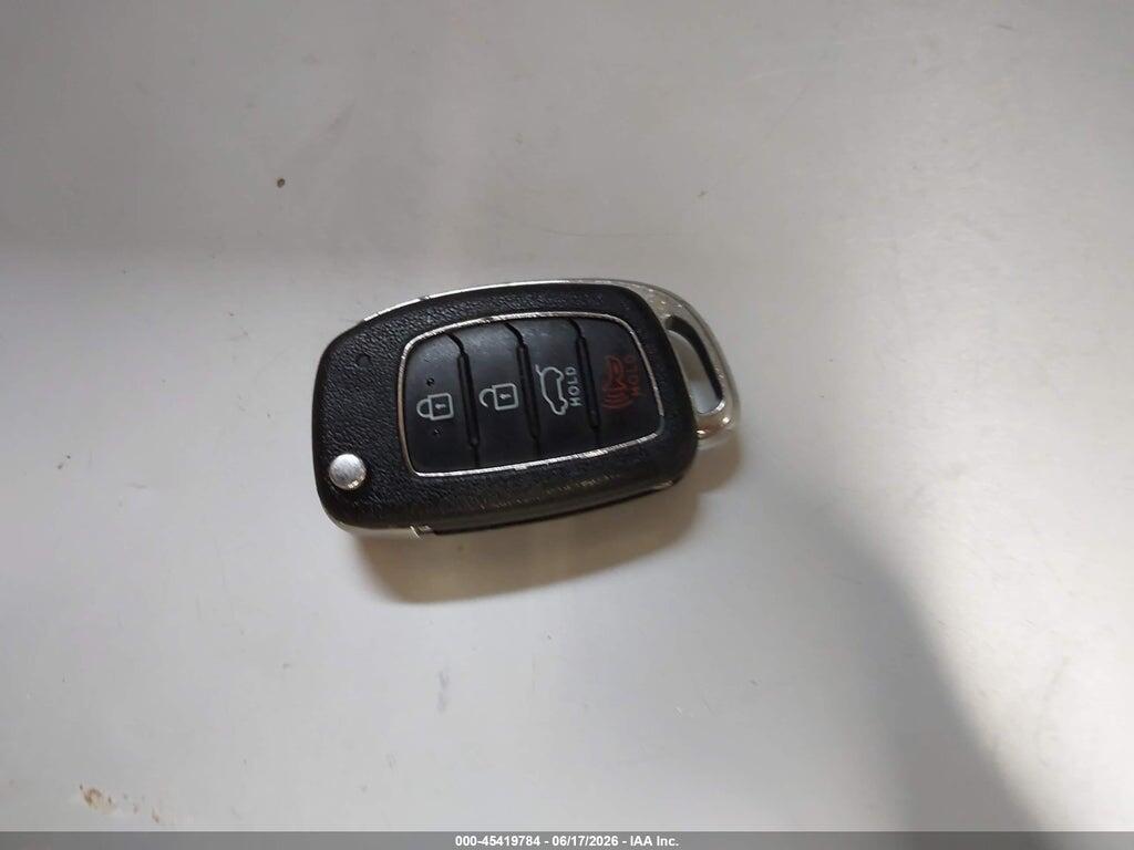 KM8J2CA41JU656330 2018 HYUNDAI TUCSON photo no. 11