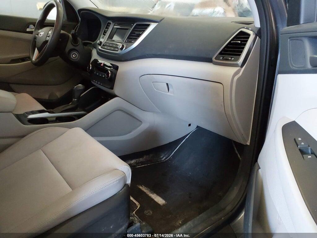 KM8J2CA49JU656740 2018 HYUNDAI TUCSON photo no. 5