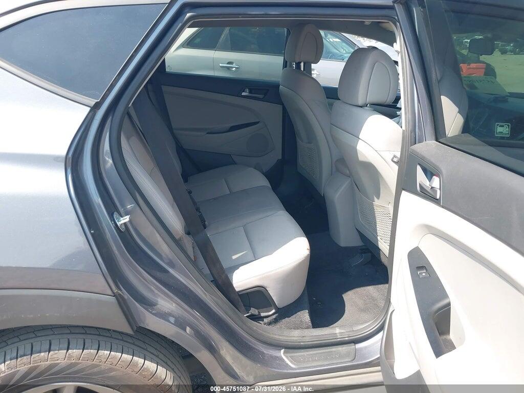 KM8J33A42JU665390 2018 HYUNDAI TUCSON photo no. 8