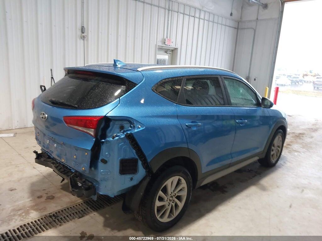 KM8J33A48JU621314 2018 HYUNDAI TUCSON photo no. 4