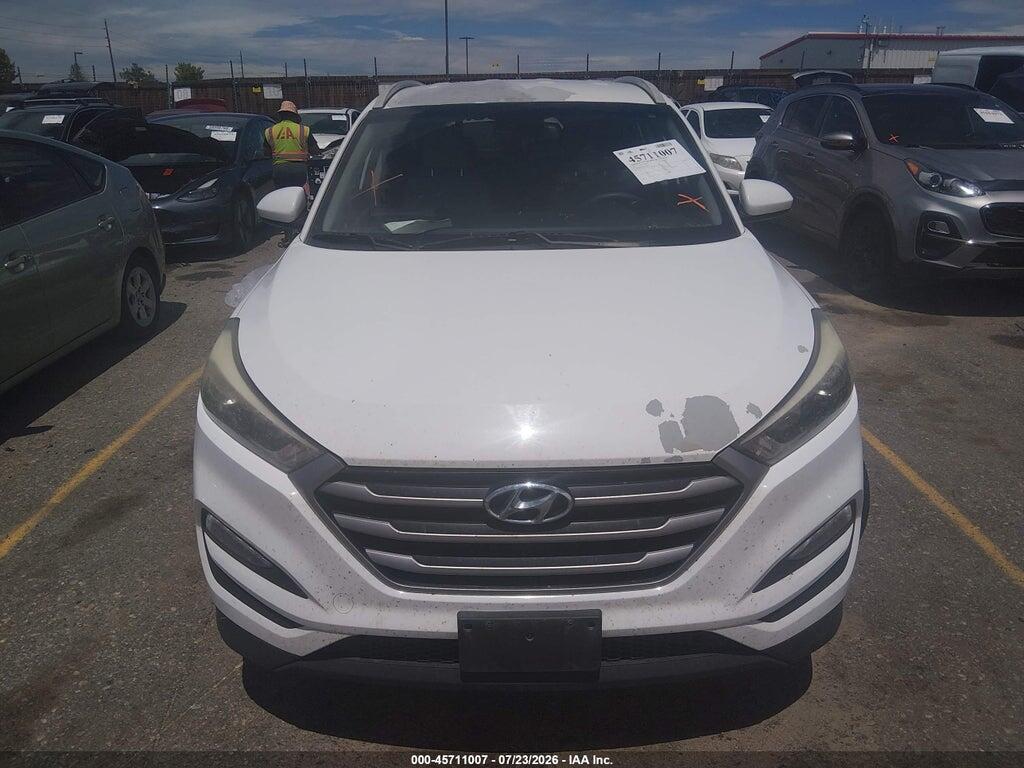 KM8J33A44JU788060 2018 HYUNDAI TUCSON photo no. 12