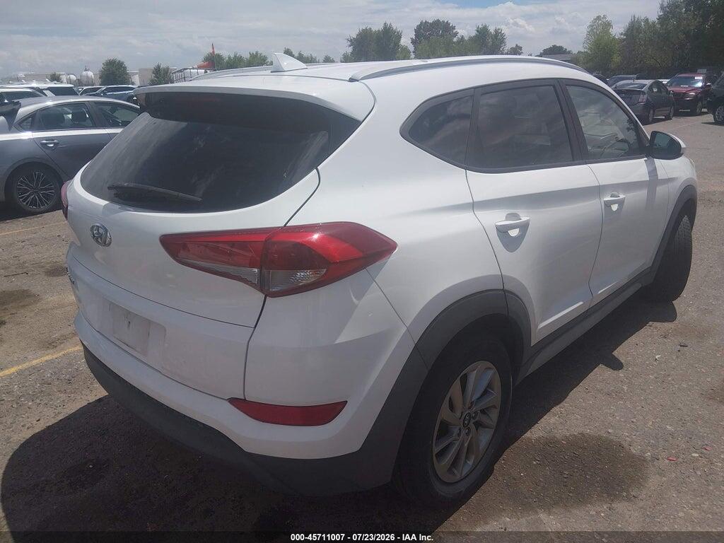 KM8J33A44JU788060 2018 HYUNDAI TUCSON photo no. 4