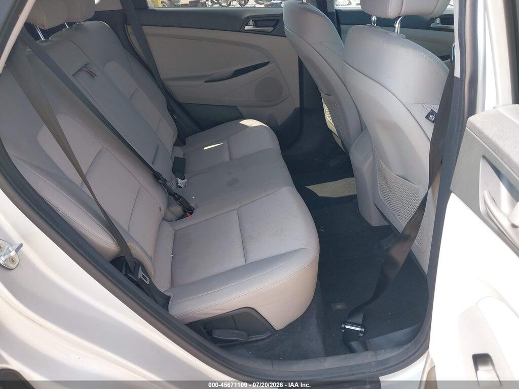 KM8J2CA48JU768283 2018 HYUNDAI TUCSON photo no. 8