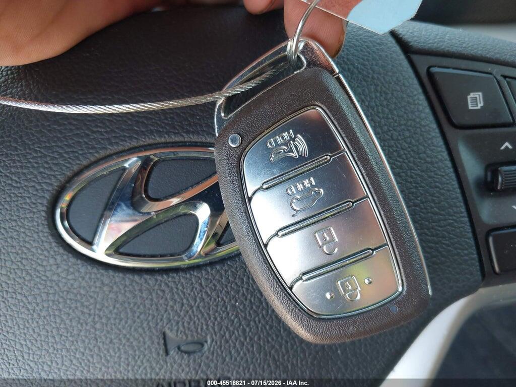 KM8J3CA44KU035937 2019 HYUNDAI TUCSON photo no. 11