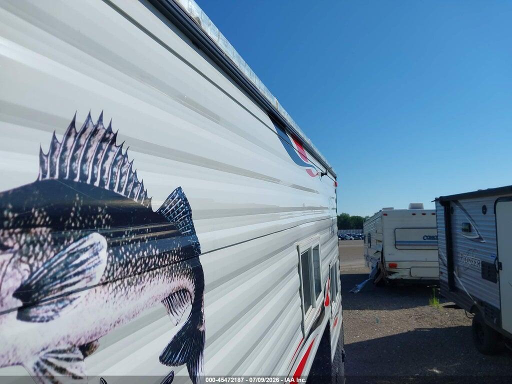 5TJBE2313KM024126 2019 AMERICANA FISH HOUSE photo no. 6