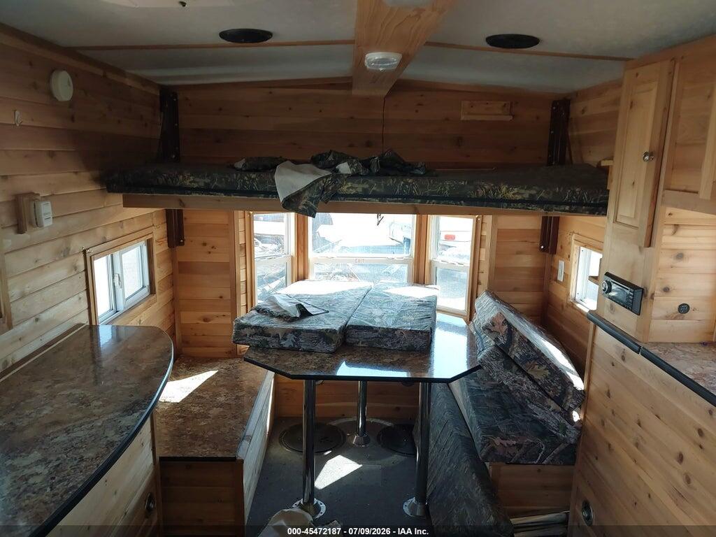 5TJBE2313KM024126 2019 AMERICANA FISH HOUSE photo no. 8