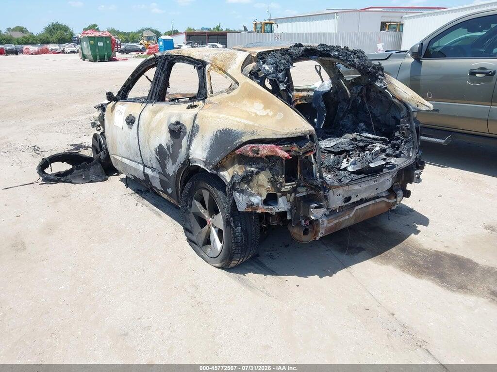 SADFK2FX5L1Z83622 2020 JAGUAR E-PACE photo no. 3