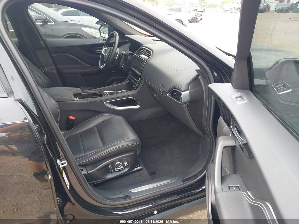 SADCM2FV6LA659672 2020 JAGUAR F-PACE photo no. 5