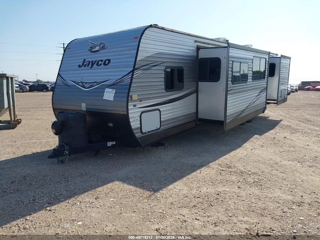1UJBJ0BV2L1T60142 2020 JAYCO JAY FLIGHT 40' TRAVEL TRAILER photo no. 2